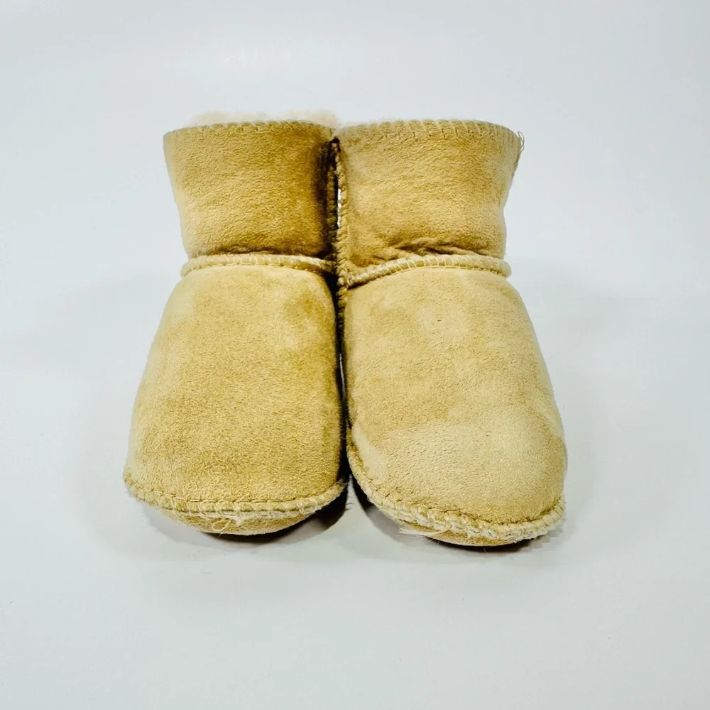 UGG Australia Baby Booties – Soft Sheepskin Comfort with Leather Upper & Outsole - Picture 14 of 14
